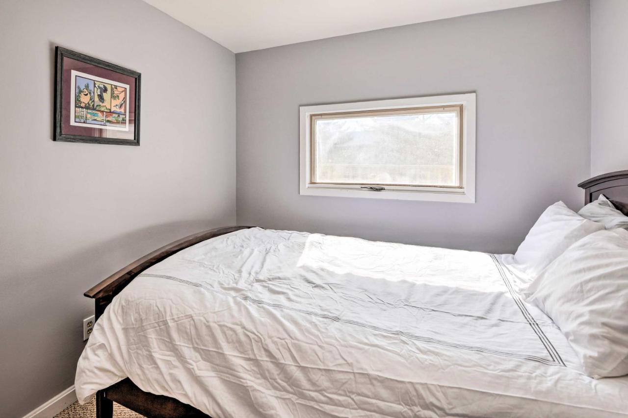 Mountain Condo With Views Near Hiking And Biking! Stowe Exterior photo