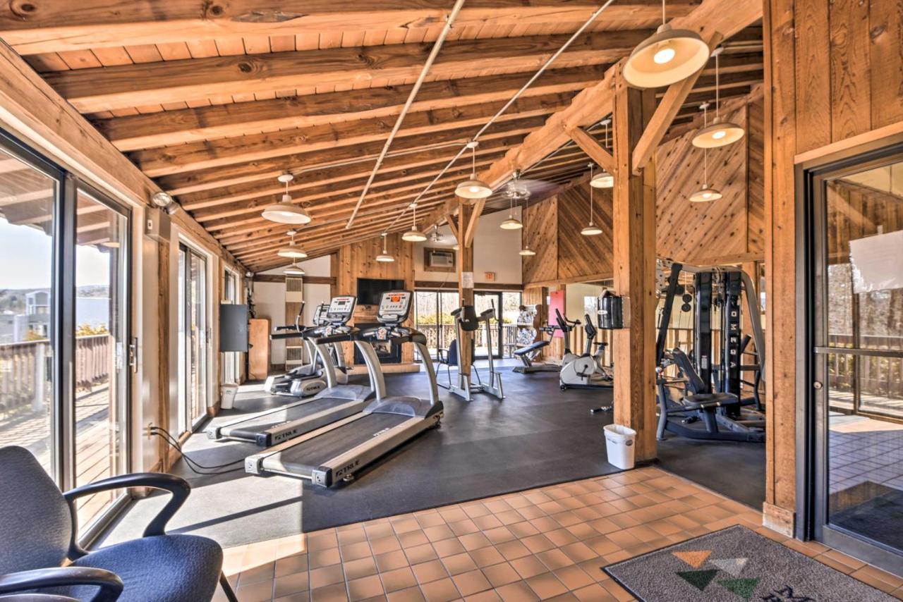 Mountain Condo With Views Near Hiking And Biking! Stowe Exterior photo